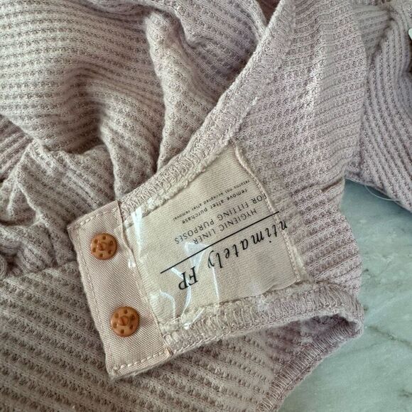 FREE PEOPLE On A Cloud Long Sleeve Bodysuit In Blush Tint size XS NWT cotton - Picture 8 of 10